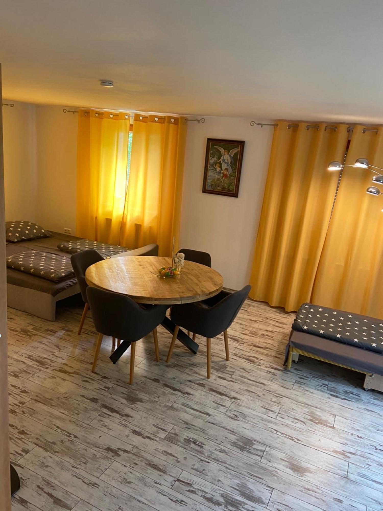 Zirndorf Sweet Home Kültér fotó